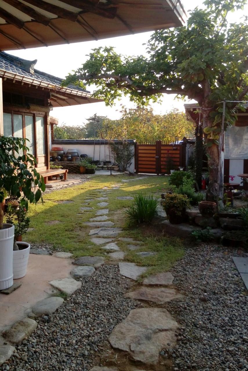 Gyeongju Guesthouse Huewon Εξωτερικό φωτογραφία