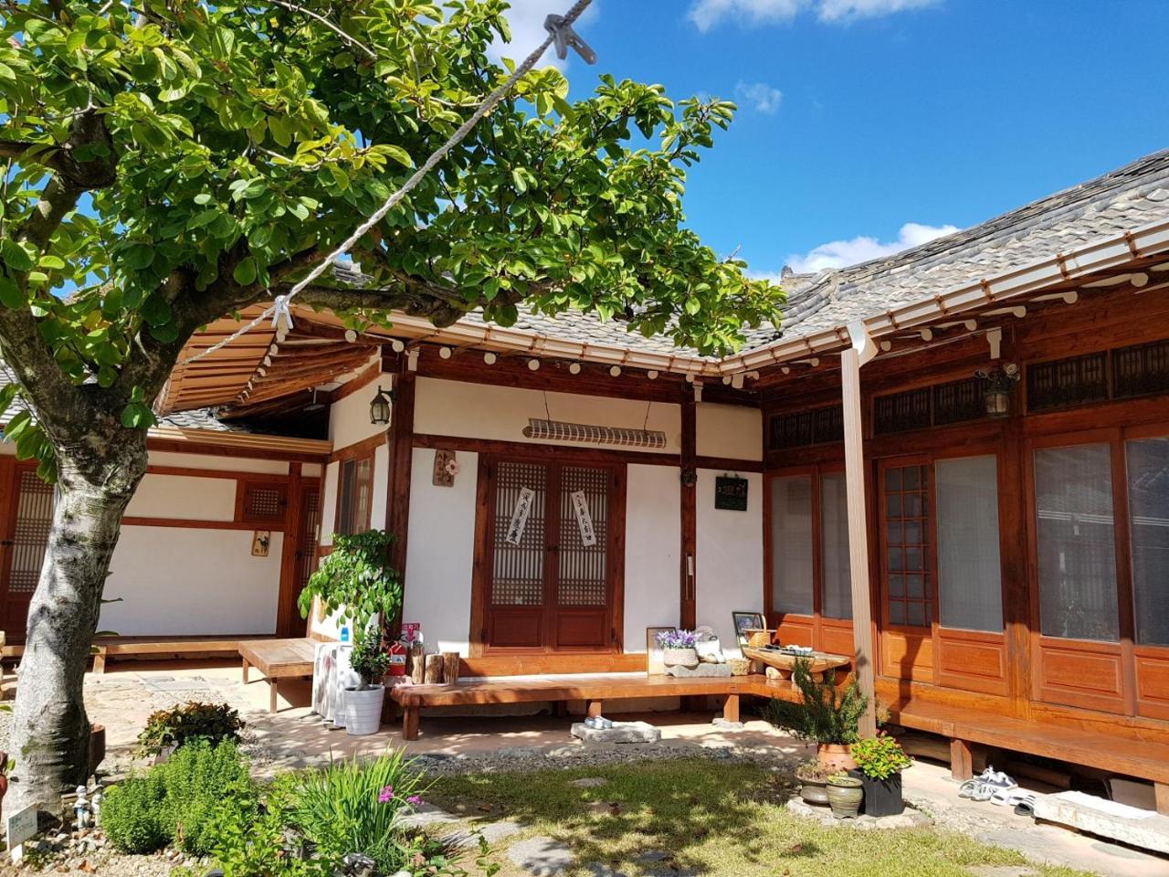 Gyeongju Guesthouse Huewon Εξωτερικό φωτογραφία