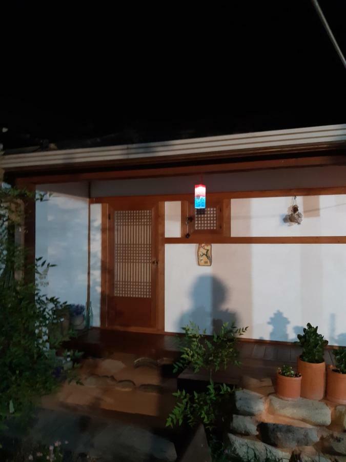 Gyeongju Guesthouse Huewon Εξωτερικό φωτογραφία